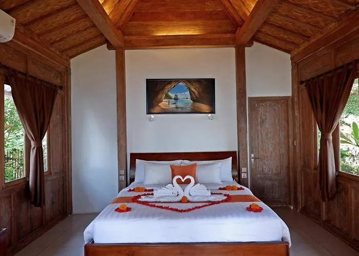 Blue Harbor Beachfront & Resto 4*