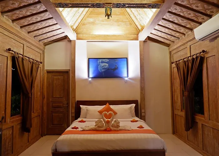 Hotel Blue Harbor Beachfront & Resto