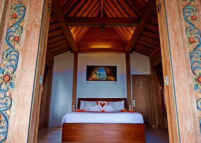 Hotel Blue Harbor Beachfront & Resto