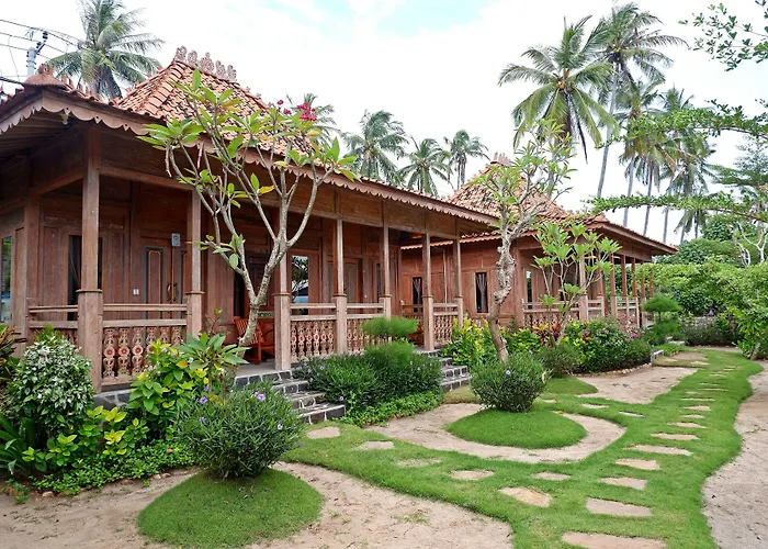 Blue Harbor Beachfront & Resto 4*
