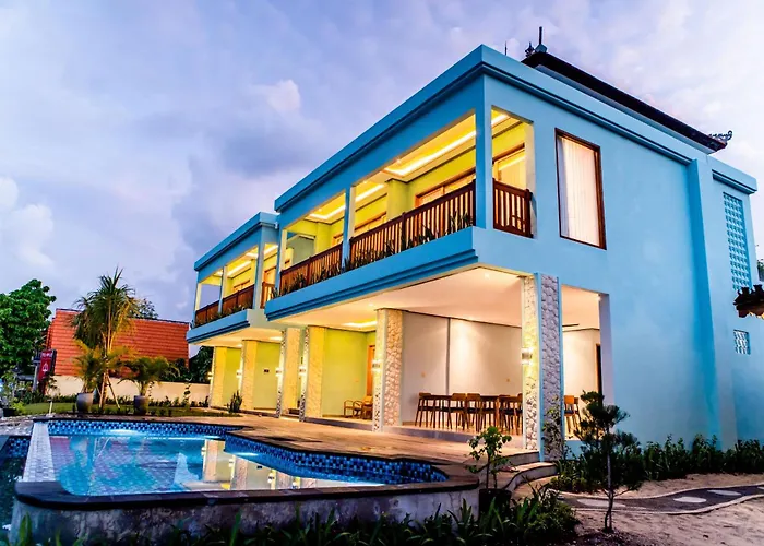 Blue Harbor Beachfront & Resto